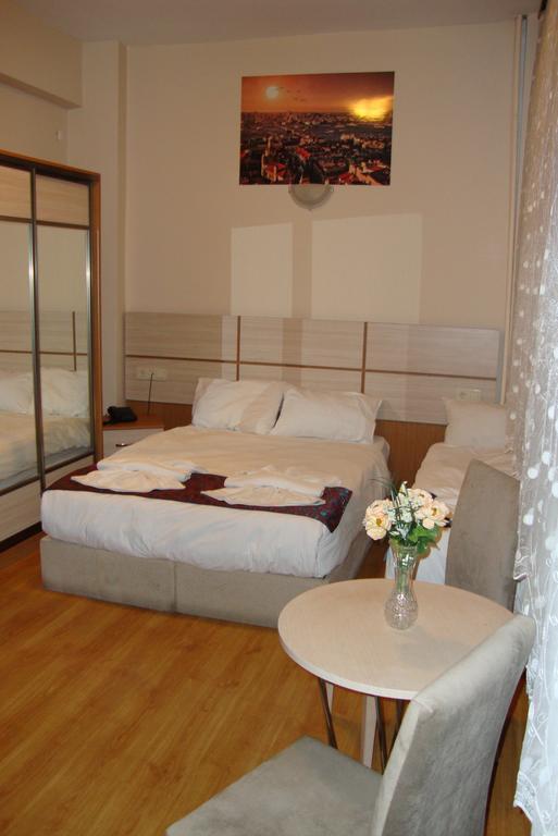 Royal Suites Besiktas Istanboel Kamer foto
