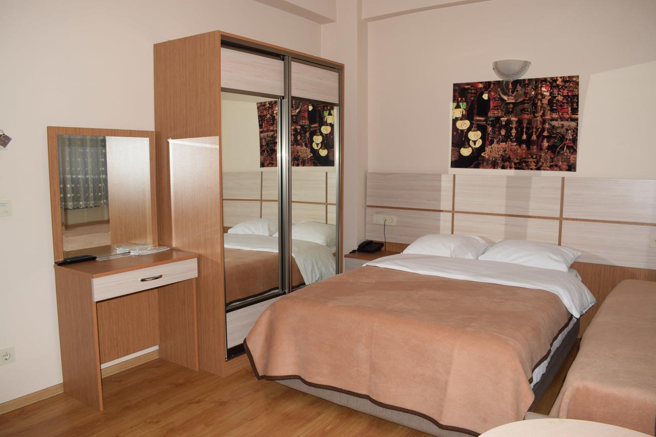 Royal Suites Besiktas Istanboel Buitenkant foto