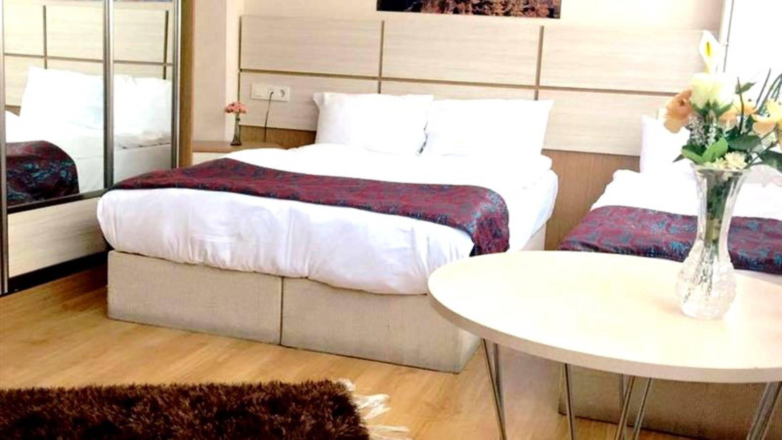 Royal Suites Besiktas Istanboel Buitenkant foto